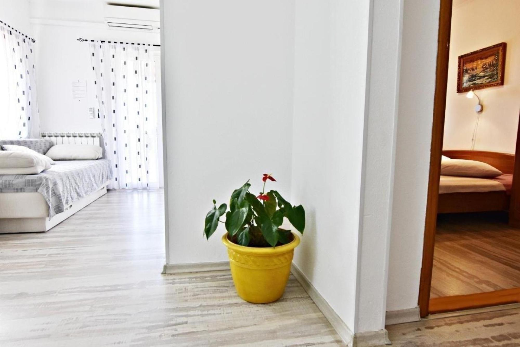 Klimatisierte In Valica Mit Grossem Garten Umag